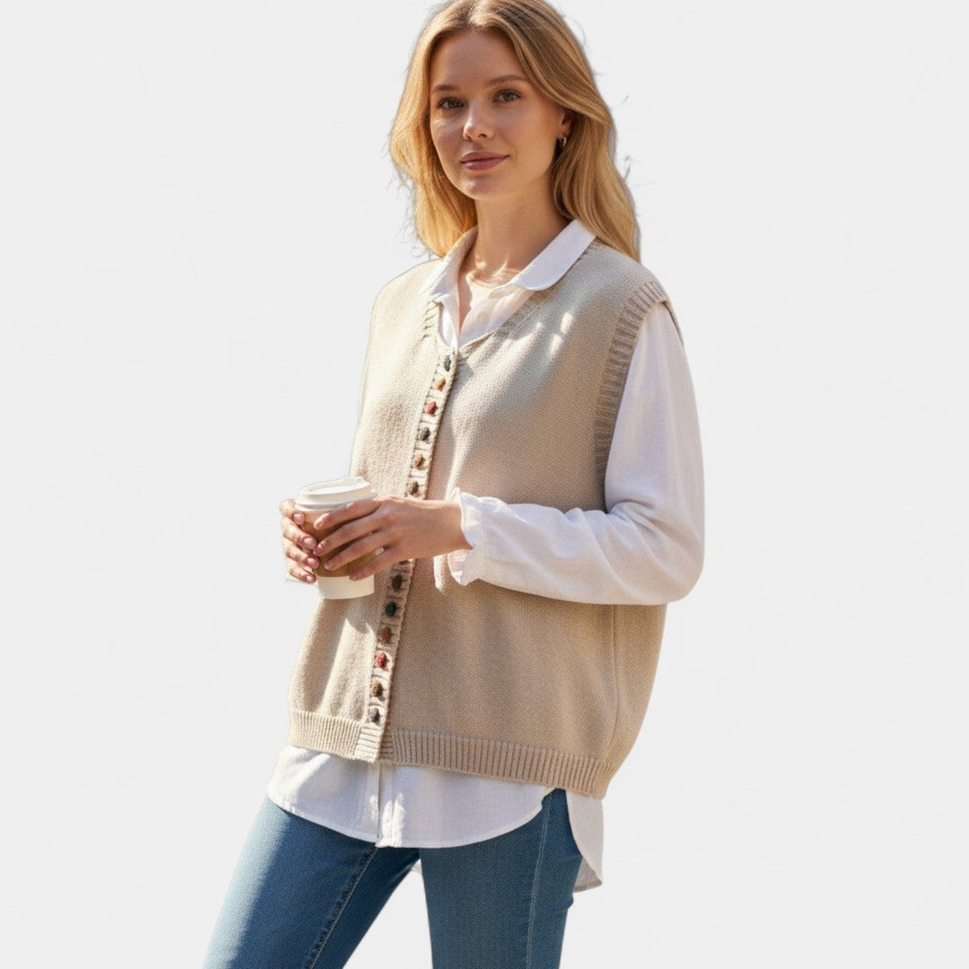 Karmen – Elegantni pleteni prsluk za svakodnevni stil