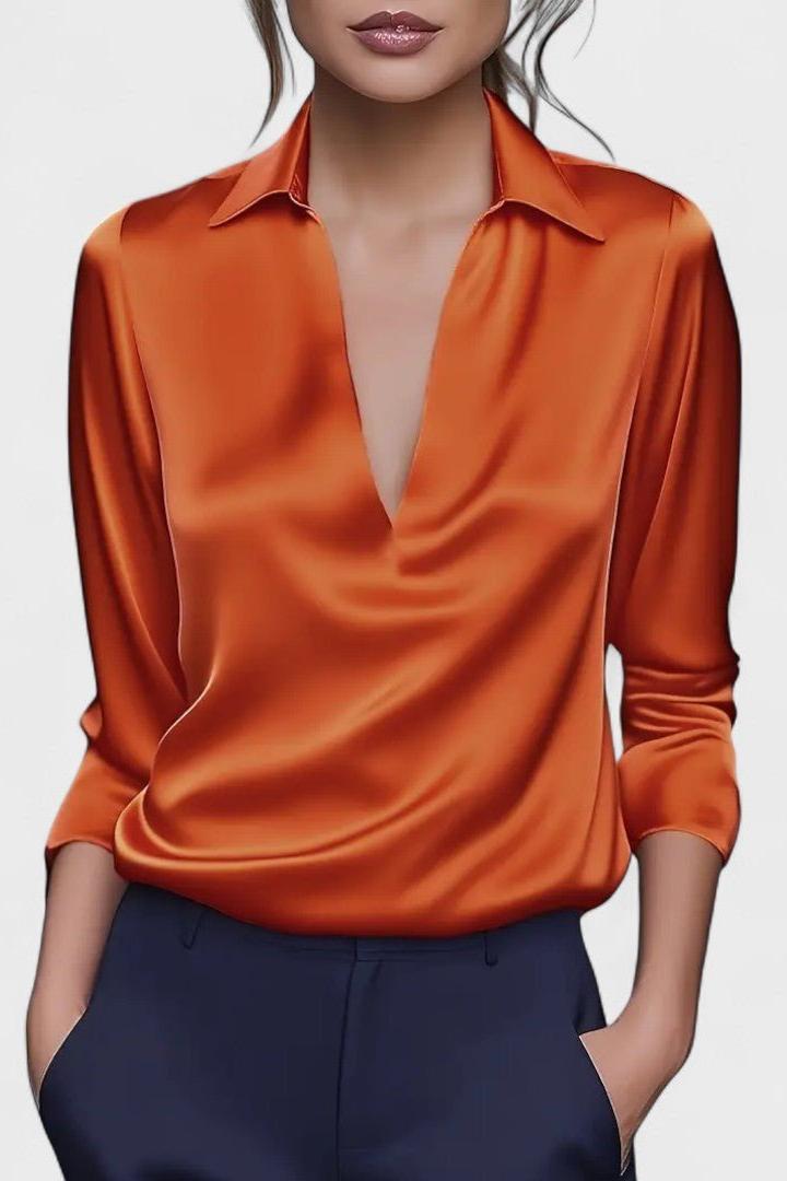 Nádia – Satenska bluza s V-izrezom