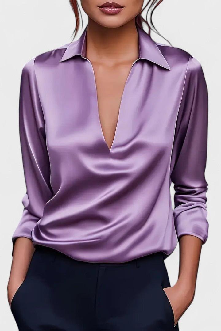 Nádia – Satenska bluza s V-izrezom