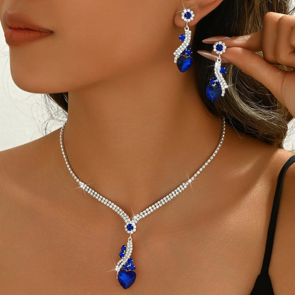 Elizabeta – Elegantni set nakita s romantičnim dodirom