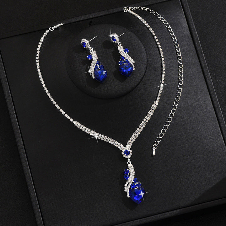 Elizabeta – Elegantni set nakita s romantičnim dodirom