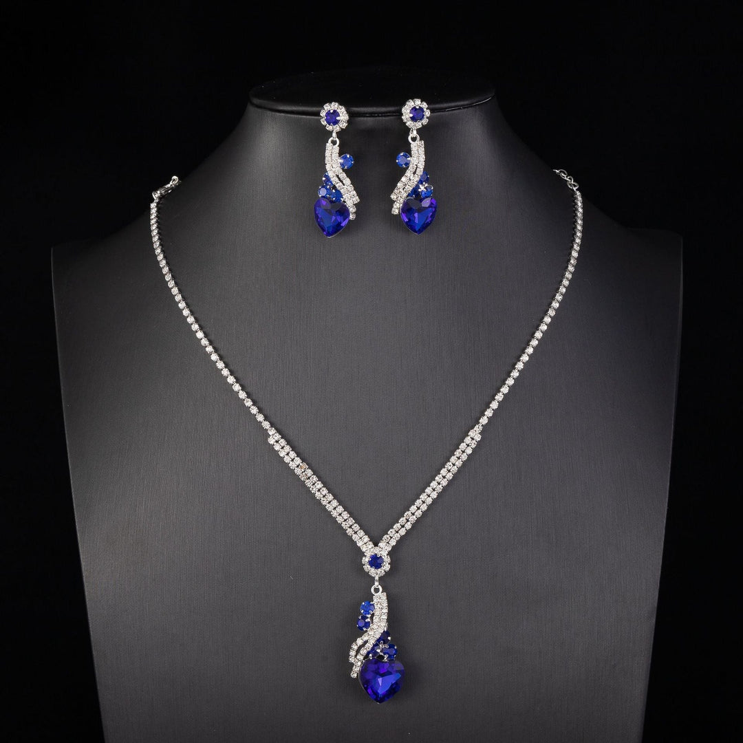 Elizabeta – Elegantni set nakita s romantičnim dodirom