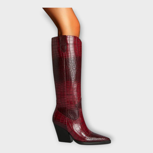 Cipele s krokodilskim uzorkom i elegantnom potpeticom